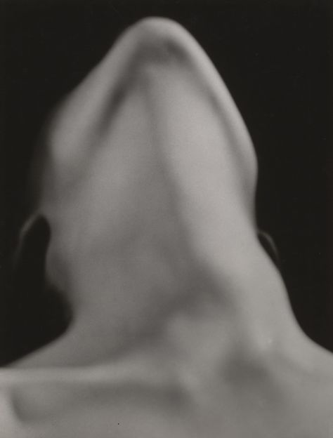 Man Ray | Anatomies | 1929 |Gelatin silver print | 8 7/8 x 6 3/4" (22.6 x 17.2 cm) Man Ray Photography, Francesca Woodman, Gelatin Silver Print, Anais Nin, Man Ray, Visual Artist, Black And White Photography, Portrait Photographers, Photography Inspiration