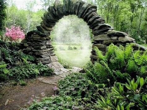 Moon Gate, Bar Diy, Shabby Chic Garden, Hidden Garden, Garden Arbor, Stone Arch, Garden Terrace, Diy Outdoor Decor, The Secret Garden