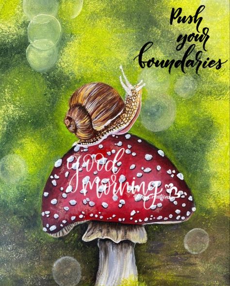 Mushroom Paintings Acrylic, Snail Painting Acrylic, Paintings Of Mushrooms, Painting Class Ideas, Mushroom Acrylic Painting, Mushroom Painting Ideas, Snail Art, Graphite Art, Mushroom Drawing