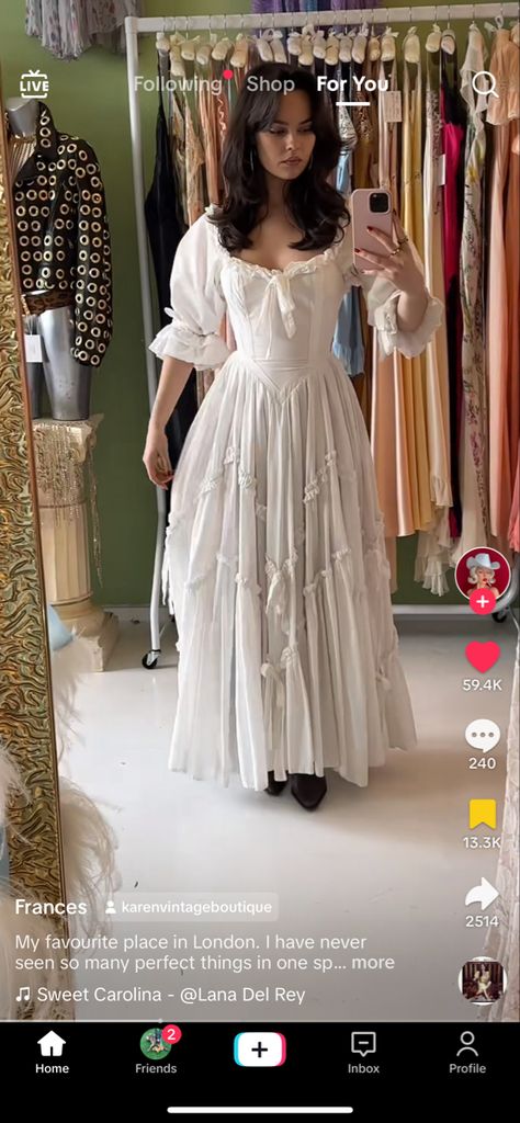 Gunne Sax Wedding Dress, Vintage Wedding Dress, Dresses Style, Gunne Sax, Beautiful Curves, Perfect Wedding Dress, The Perfect Wedding, To Shine, Fancy Dresses