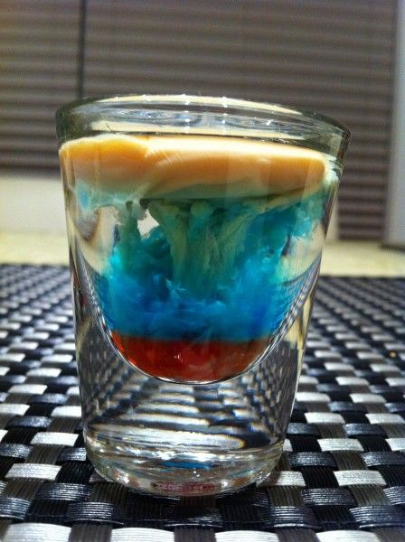 Any drink that looks like an intense storm cloud forming is good enough for me to drink. Apparently, this is called a Brain Hemorrhage? Tastes really good when the Peach Schnapps and Bailey's Cream are mixed together. Strong, but not Vodka/Jack Daniels strong. Peach Schnapps, Slushies, Adult Drinks, Party Drinks, Non Alcoholic, Cocktail Drinks, Mixed Drinks, Fun Drinks, Yummy Drinks