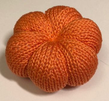 FREE Small Knitted Pumpkin Pattern using Straight Needles Knitted Pumpkin Pattern, Halloween Knitting Patterns Free, Pumpkin Knitting Pattern, Pumpkin Knitting, Crochet Cardigan Ideas, Knitted Halloween, Halloween Knitting Patterns, Cardigan Ideas, Pumpkin Patterns Free