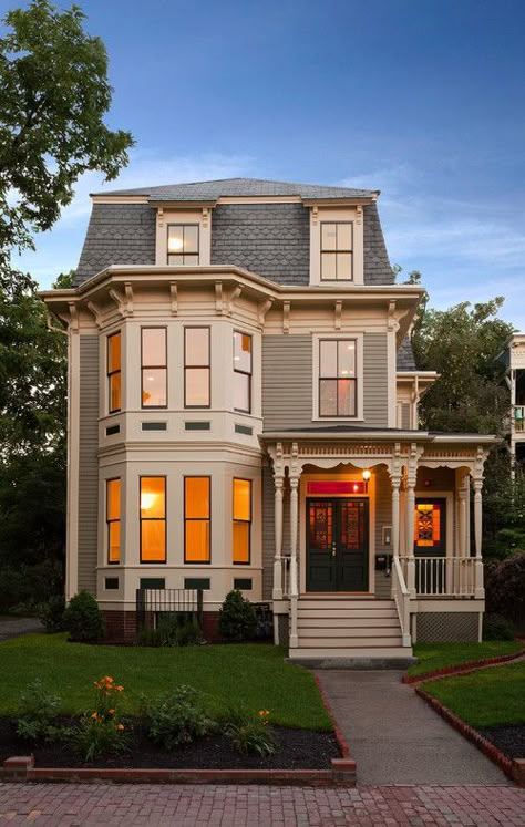 Modern Victorian Homes Exterior, Victorian Home Exterior, Modern Victorian House, Home Exterior Styles, Modern Victorian Home, Modern Victorian Homes, Victorian Homes Exterior, Modern Mansions, Victorian Exterior