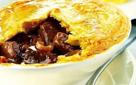 Pigeon Pie - both wartime and Medieval recipes. - HubPages Pigeon Pie Recipe, Pigeon Recipes, Pigeon Pie, Wartime Recipes, Medieval Recipes, Wood Pigeon, Pie Recipes, Pigeon, Pie