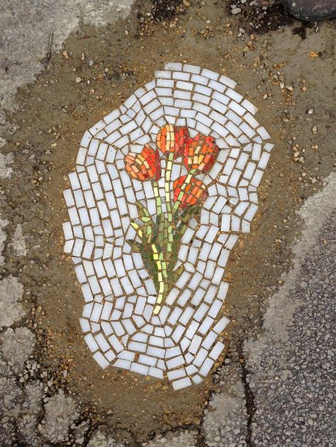 Mosaic Pothole Repair Chicago Artists, Colossal Art, Mosaic Flowers, Mosaic Design, Mosaic Designs, Street Art Graffiti, Stone Mosaic, Land Art, Street Artists