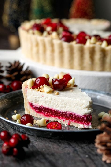 Cranberry White Chocolate Tart, Gluten Free Xmas Desserts, Holiday Tart Recipes, White Chocolate Cranberry Tart, Christmas Tarts, White Chocolate Tart, Dairy Free White Chocolate, Cranberry Tart, Recipe Inspirations