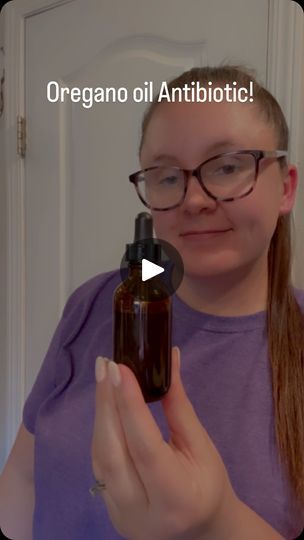 5.7K reactions · 1.5K shares | Oil of oregano is one of the easiest infusions you can make! 2 simple ingredients. Not a laundry list of unpronounceable ones. Let's get #backtothebasics of #selfsufficiency with this one! #oreganooil #oiloforegano #oliveoil #extravirginoliveoil #diy #homemade #backtoourroots #chickenlady | Alicia Crawford Making Oregano Oil, Medicinal Oregano Oil, How To Take Oregano Oil Internally, Oregano Oil For Allergies, Oregano Vodka Tincture, Oregano Oil, Medical Herbs, Herbal Plants, Diy Remedies