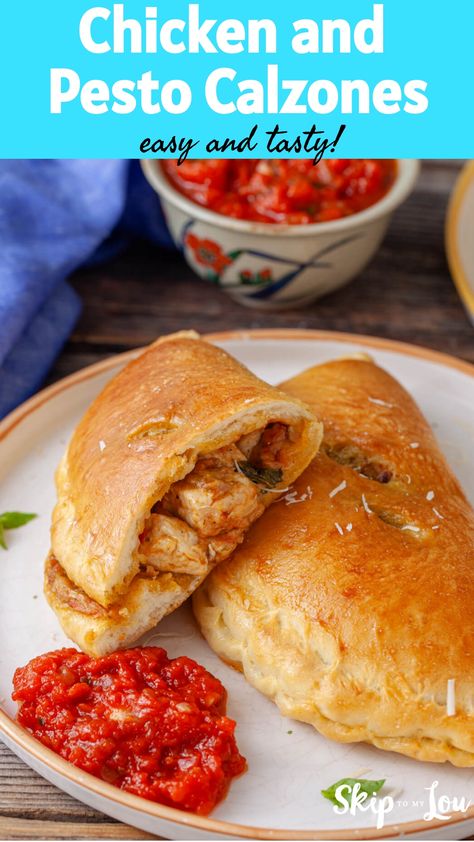 Looking for an easy dinner recipe to try tonight? These delicious chicken and pesto calzones are a crowd-pleaser! Packed with flavor and super simple to make, they're perfect for busy weeknights or casual get-togethers with friends. With flaky dough filled with savory chicken, gooey cheese, and zesty pesto, these calzones will satisfy your cravings in no time. Give this recipe a try and add a new family favorite to your menu rotation! Apple Crostata Recipe, Chicken And Pesto, Calzones Recipe, Crostata Recipe, Pesto Cheese, Calzone Recipe, Skip To My Lou, Tasty Chicken, Easy Dinner Recipe