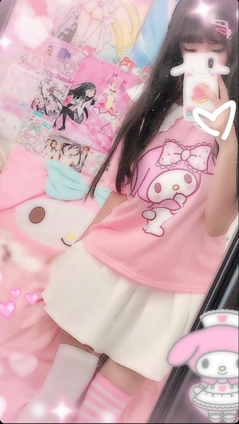 Shibu Kawaii, Pastel Clothing, Hello Kitty Clothes, Yami Kawaii, Kawaii Core, Super Kawaii, Kawaii Fashion Outfits, Dress Up Dolls, Alternative Outfits