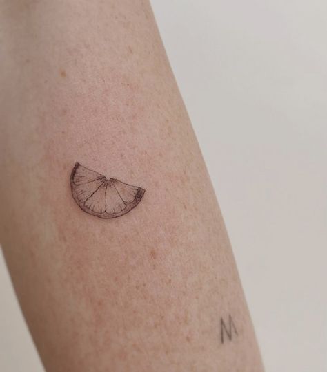 Lime And Salt Tattoo, Fine Line Orange Slice Tattoo, Lime Tattoo Ideas, Lime Wedge Tattoo, Small Orange Tattoo, Lime Slice Tattoo, Lemon Wedge Tattoo, Lemonade Tattoo, Let It Be Tattoo Ideas