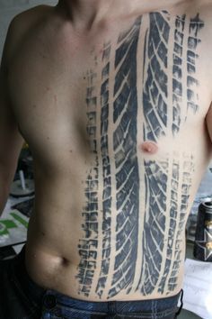 Cool tattoo idea. Tire tread! Chevy Tattoo, Jeep Tattoo, Auto Tattoo, Motor Tattoo, Mechanic Tattoo, Biker Tattoos, Healing Tattoo, Car Tattoos, Tire Tread