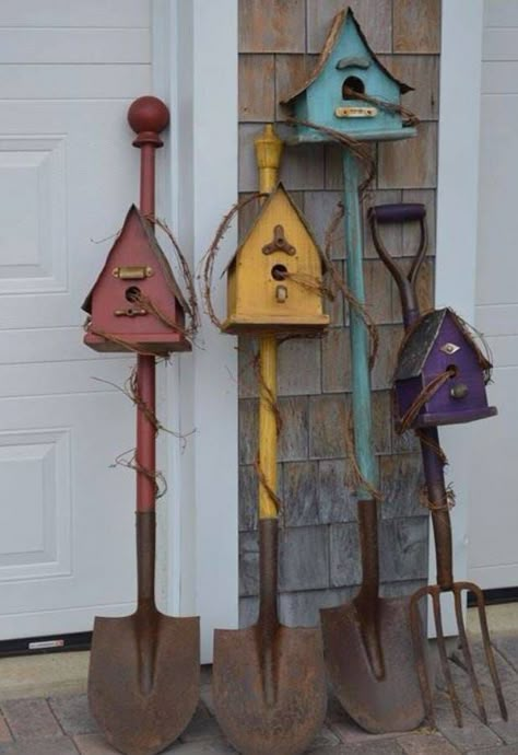 Homemade Bird Houses, Birdhouse Ideas, Beautiful Birdhouses, Bird Houses Ideas Diy, Birdhouses Rustic, Bird House Feeder, Bird House Plans, Unique Bird Houses, Bird Houses Painted