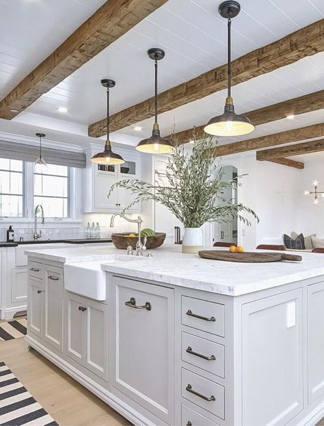 House With Exposed Ceiling Beams - Home Tour - Jola Home Wood Beam Ceiling Living Room, Kitchen With Beam, Kitchen With Beams, Beam In Kitchen, Exposed Ceiling Beams, Exposed Ceiling, Traditional Kitchen Remodel, Exposed Beams Ceiling, Beams Living Room