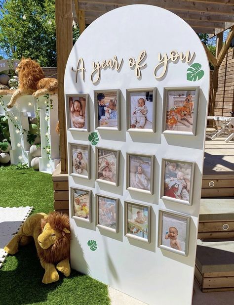 1st Birthday Animal Theme Decoration, Safari Birthday Party One Year, Wild One Table Decor, Wild One Candy Table Ideas, Safari 1st Birthday Party Boy, Wild 1 Birthday Party Boy, Safari 1st Birthday Photoshoot, Jungle First Birthday Party Decorations, Jungle Safari First Birthday