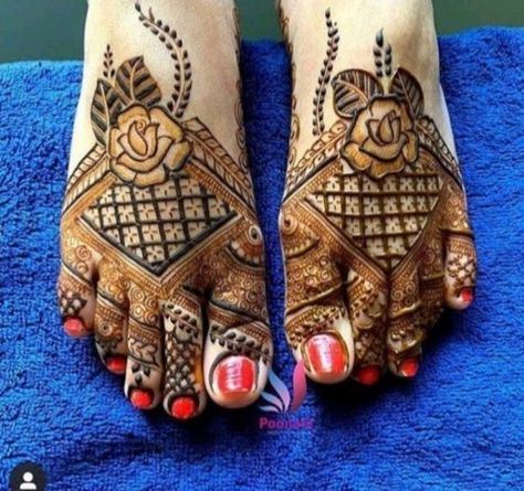 Lag Mehandi Design, Lag Mahendi Design, Lag Mehendi, Leg Mehndi Designs Unique, Gangour Mehndi Design, Foot Mehndi Designs Unique, Lag Mehndi Design, Leg Mehendi Design Unique, Legs Mehndi Design Bridal