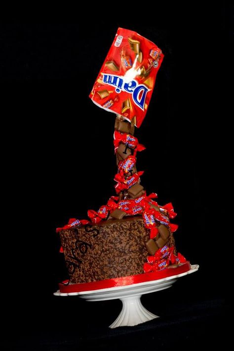 Daim gravity cake #laraslittletreats #daim #chocolatecake #gravity Daim Cake, Daim Bar, Gravity Cake, Anti Gravity, Birthday Cake Ideas, Cake Designs, Facebook Page, Birthday Cakes, Chocolate Cake