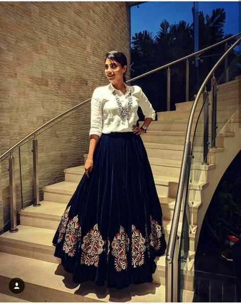 Long Skirt With Shirt Indian, Shirt And Skirt Outfit Traditional, Skirt Shirt Indian Outfit, Long Skirt With Shirt Party Wear, Shirt With Lengha, Shirt Skirt Outfit Indian, Skirt Top Indian Outfit, Ethnic Skirt Outfit, Long Skirt Outfits Indian