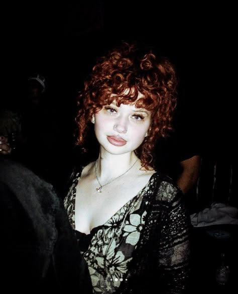 Vampire Hair, Goth Hair, Big Curly Hair, Fantasy Hair, Hair Inspo Color, Dream Hair, Ginger Hair, Aesthetic Hair, Curled Hairstyles