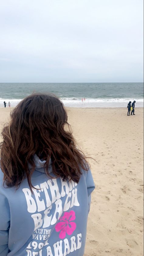 #beach #friends #bethanybeach Delaware Aesthetic, Bethany Beach Delaware, Bethany Beach, Beach Friends, Vision Boards, Summer 24, 2024 Vision, Delaware, Summer 2024