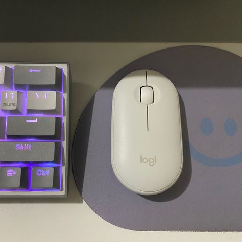 #desksetup #purple #mechanicalkeyboard #mouse #aesthetic #aestheticsetup Aesthetic Mouse And Keyboard, Laptop Mouse Aesthetic, Cute Mouse Computer, Aesthetic Mouse Computer, Computer Mouse Aesthetic, Purple Desk Setup, Mouse Aesthetic, Mouse For Computer, Purple Desk