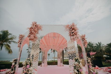 Photo of unique mandap decor idea with peach theme and mirrors Mirror Mandap, Orange Lehenga, Wedding Mirror, Mandap Decor, Elegant Wedding Reception, Wedding Design Decoration, Indian Wedding Planning, Wedding Entrance, Wedding Planning Websites