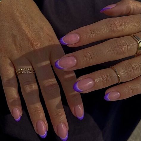 Purple Gel Tip Nails, Purple Nails Tips Designs, Purple Tips Nails Acrylic, Purple Tips Almond Nails, Double Purple French Tip Nails, Purple Blue French Tip Nails, Purple Chrome French Tip Nails Almond, Purple French Dip Nails, Purple French Almond Nails