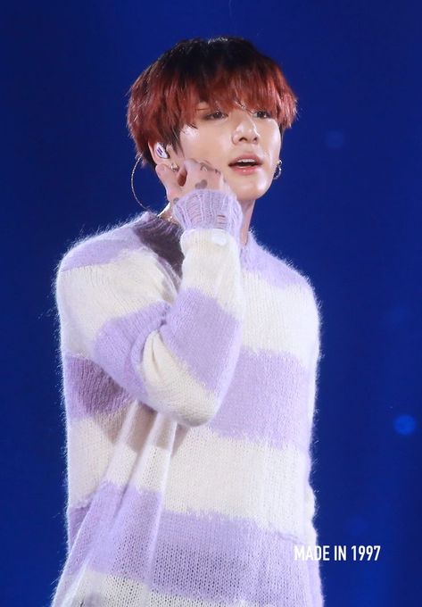 Men's sweater in purple and white Jungkook In Purple, Hoseok Wallpaper, Purple Outfit, Jungkook Wallpaper, Jin Jhope, Mnet Asian Music Awards, Retro Sweater, Bts Love Yourself, Purple Outfits