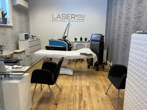 Laser Hair Removal Room Design, Picosure Tattoo Removal, Clinic Room, Clinic Interior, Laser Clinic, Clinic Interior Design, Laser Clinics, Laser Tattoo, Laser Tattoo Removal