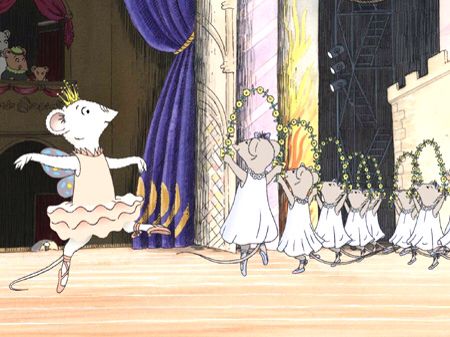 Angelina The Ballerina Book, Angelina Ballerina Pfp, Angela Ballerina, Angelina Ballerina Aesthetic, Ballerina Cartoon, Ballerina Book, Tinkerbell Movies, Toddler Ballet, Angelina Ballerina