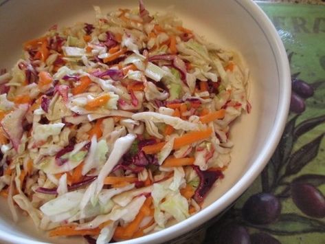 Lime Coleslaw Recipe, Lime Coleslaw, Organic Recipes Healthy, Cole Slaw, Slaw Recipes, Low Sodium Recipes, Pork Sandwich, Pulled Pork Sandwich, Honey Lime