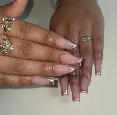 Pink Nail With Charms, Pink Acyrilics Nails, Pink Chrome French Tip Nails Square, Crome Pink Nail French, Rose Gold Metallic French Tip Nails, Birthday Nail Inspo Acrylic, Pink Chrome French Tip, Pink Chrome Nails French Tip, Pink Metalic French Tips