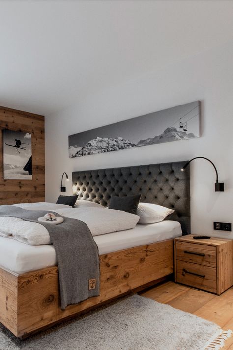 Ski Chalet Bedroom Ideas, Alpine Interiors Chalet Style, Ski Chalet Bedding, Contemporary Chalet Interior, Alpine Modern Interior Design, Alpine Style Interiors, Chalet Style Bedroom, Ski Interior Design, Modern Alpine Interior