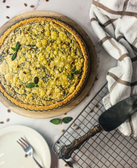 Vegan Spinach and Cashew Cheese Quiche - Cacao Shamaness Savory Pie Crust, Vegan Heavy Cream, Gluten Free Quiche, Vegan Cashew Cheese, Vegan Quiche, Vegan Main Course, Gluten Free Dough, Vegan Spinach, Gluten Free Pie Crust