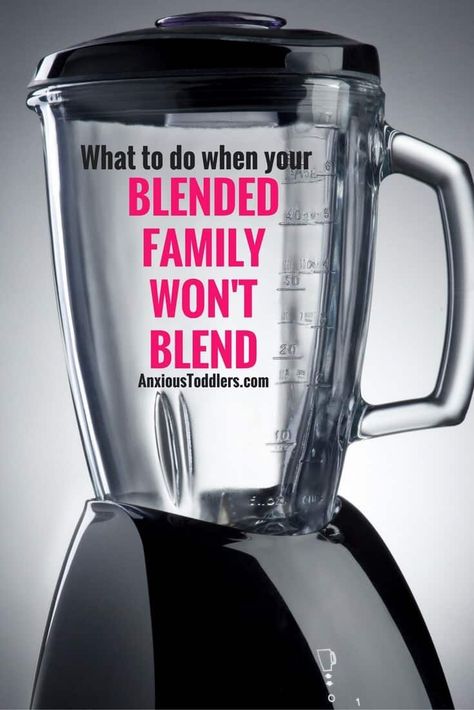 You fell in love. You were ready to start a new chapter. But your kids had other ideas. What to do when your blended family won't blend. Step Family Problems, Blending Households, Blended Families Advice, Blending Families, Blended Family Quotes, Step Mom Advice, Bonus Daughter, Blended Families, Mom Problems