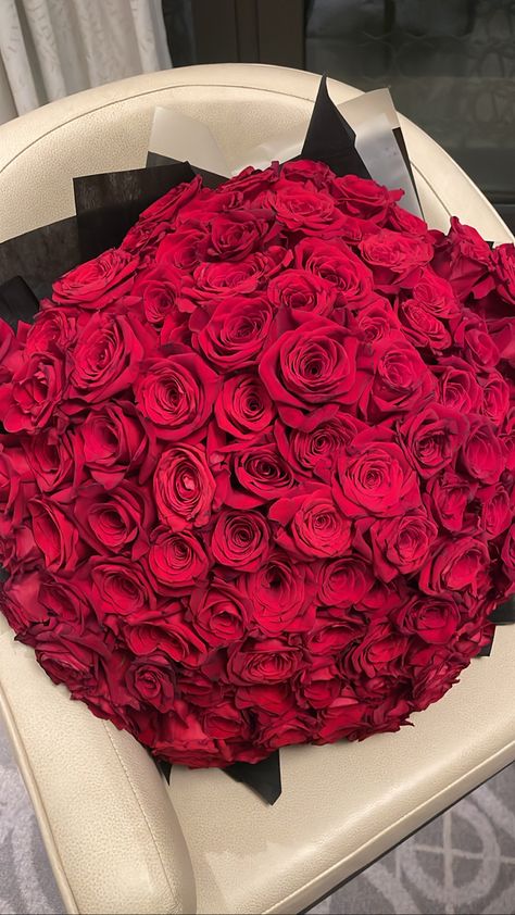 100 Roses, Luxury Bouquet, Luxury Flower Bouquets, Birthday Bouquet, Cute Couple Gifts, Red Rose Bouquet, Boquette Flowers, Custom Bouquet, Flowers Bouquet Gift