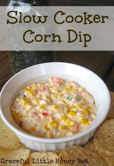 This slow cooker corn dip is creamy and so amazingly delicious! It's seriously the best dip I've ever had! Slow Cooker Corn Dip, Creamy Corn Dip, Slow Cooker Corn, Hot Corn Dip, Best Dip, Corn Dip Recipes, Crock Pot Dips, Corn Dip, Tailgate Food