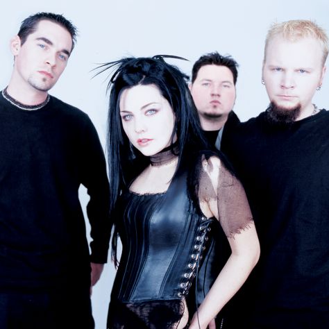 We Are The Fallen, Bring Me To Life, Amy Lee Evanescence, Female Inspiration, Women Of Rock, The Pretty Reckless, Emo Music, Amy Lee, Evanescence