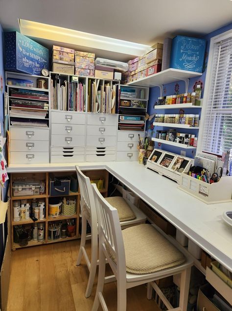 Cosplay Room Ideas, Cosplay Room, Art Stations, Office Craft Room Combo, Art Studio Storage, Home Command Center, Craft Spaces, Scrapbook Storage, Art Studio Room