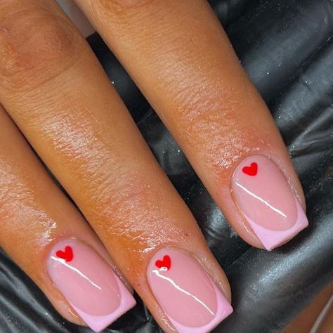 NAILS BY SHANNONLEIGHX 👩🏻‍🎨🎨🔥 on Instagram: "𝐕𝐚𝐥𝐞𝐧𝐭𝐢𝐧𝐞𝐬 𝐢𝐧𝐬𝐩𝐨 𝐢𝐧𝐜𝐨𝐦𝐢𝐧𝐠 💕 . . #biabnails #valentinesnails #gelnails #nailedit #nailsofinstagram #nailsnailsnails #nailspolish #nailideas #nailtech #frenchnails @glossifyofficial" Valentines Biab Nails, Valentine’s Day Nails Acrylic 2024, Short Nails Feb 2024, Valentines Builder Gel Nails, Pink Base Valentines Nails, Valentine’s Day Shellac Nails, Biab Nails, January 12, Cute Gel Nails