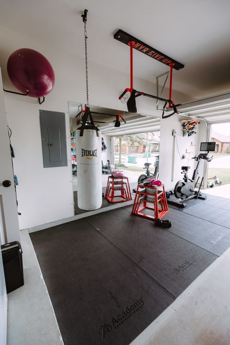 Half Garage Gym On a Budget - Uptown with Elly Brown Half Garage Gym, Houston Lifestyle, Small Home Gyms, Gym Space, Home Gym Flooring, Home Gym Garage, Workout Room Home, Trening Sztuk Walki, Diy Home Gym