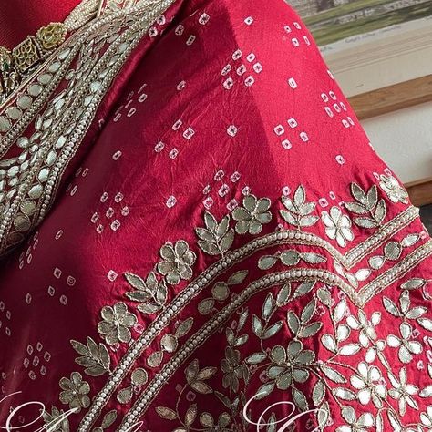 𝐀𝐚𝐛𝐧𝐨𝐨𝐬 𝐂𝐨𝐮𝐭𝐮𝐫𝐞 on Instagram: "A Pure Silk by Silk Bandhni and Shibori Dupatta that has been heavily done up with Gota Patti and Zardozi work with Tassles on the Pallas!!! For all product-related queries, kindly contact: WhatsApp: +91-9910271612 Telegram: https://t.me/OfficialAabnoosCouture . . . #aabnoos #aabnoosforindia #flaunttheelegance #aabnooshandmade #aabnooswoman #aabnooshighfashion #indianfashion #womensfashion #indianstreetfashion #indianoutfit #bollywooddress #vocalforlo Shibori Dupatta, Zardozi Work, Bollywood Dress, Indian Outfit, Photographic Lighting, Shibori, Pure Silk, Indian Fashion, Instagram A