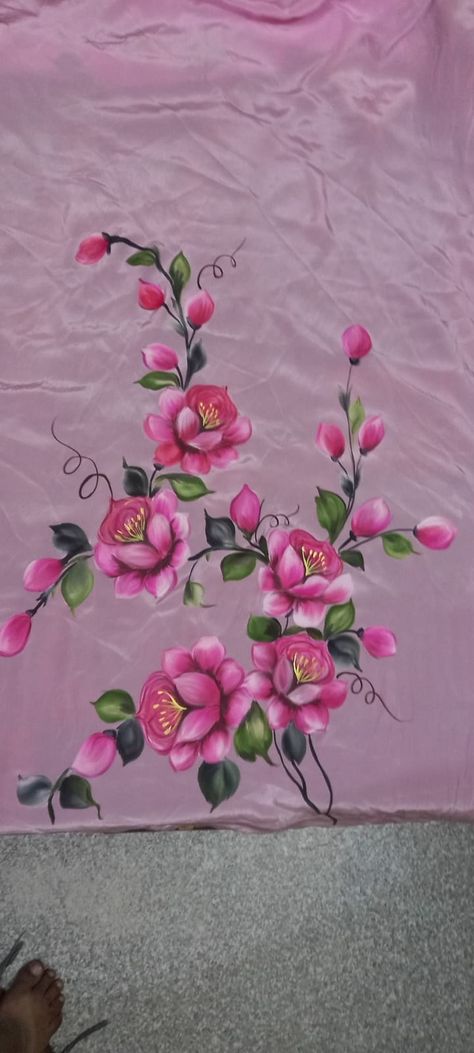 Fabric Colour Painting, Fabric Paint Shirt, Rose Sketch, Painting Flowers Tutorial, Fabric Paint Diy, Saree Painting, Hand Work Design, Fabric Painting Techniques, Acrylic Painting Diy