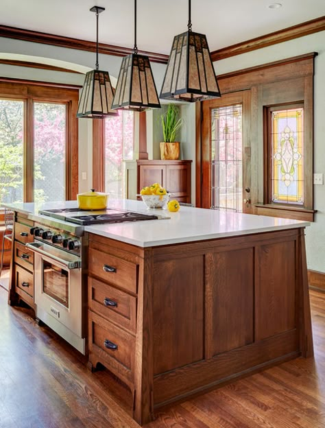 Craftsman Kitchen Ideas, Craftsman Style Kitchens, Craftsman Kitchens, Arts And Crafts Kitchen, Craftsman Style Kitchen, Tap House, Bungalow Kitchen, Craftsman Interior, Craftsman Kitchen