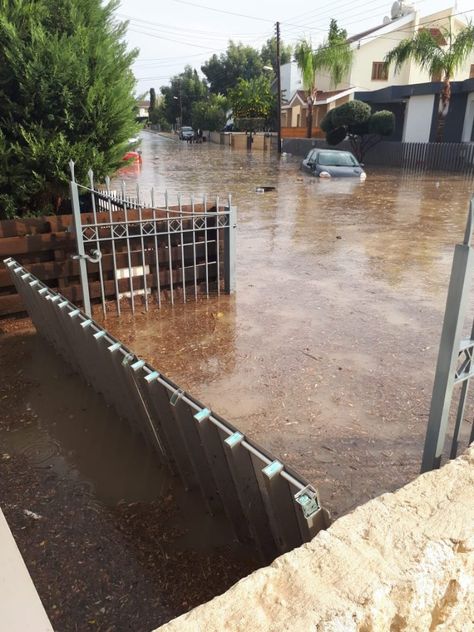 Successful Operation of Aquafragma in Nicosia, Cyprus – Aquafragma – Aquafragma self-operated flood barrier™ House Design For Flooded Area, Flood Proof Architecture, Safe House Design, Flood Prevention Landscape, Home Flood Prevention, Emergency Evacuation Plan, Flood Prevention, Flooded House, Flood Barrier