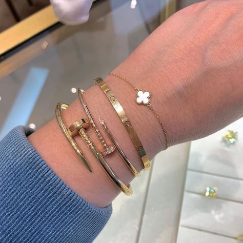 CARTIER Fan Page on Instagram: “Amazing Wrist Game by @melikeetoo . . . . #CARTIER #CARTERLove #CARTIERLoveBracelet #CARTIERRing #CARTIERWatch #CARTIERBracelet…” Cartier Ring Stack, Wrist Stack, Wrist Stacks, Cartier Bracelet, Crystal Goddess, Luxe Jewelry, Wrist Game, Cartier Jewelry, Cartier Watch