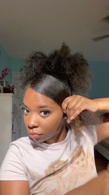 Natural Side Part Ponytail, Side Part Curly Ponytail Natural Hair, Swoop Ponytail Short Hair, Natural Hair Side Ponytail, Middle Part High Ponytail Natural Hair, Natural Hair Side Swoop, Side Part High Ponytail Curly Hair, High Curly Bun With Swoop, Side Swept Ponytail Black Hair