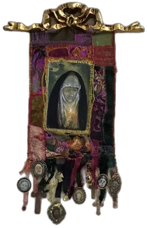 Witch Shrine, Pocket Altar, Wall Shrines, Shrine Art, Shrine Ideas, Artist Couple, Shrines Box, Pocket Shrine, Shrines Art