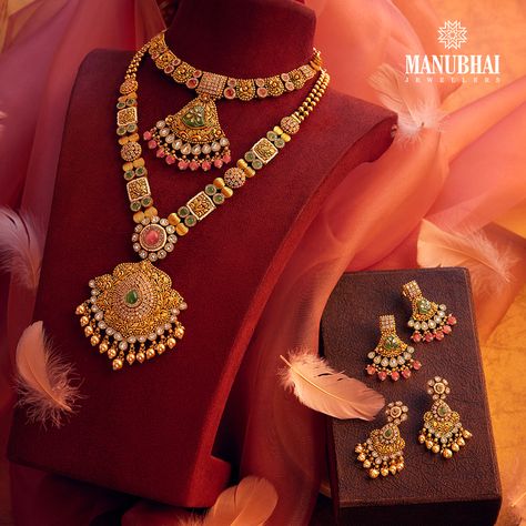 Bridal Sets Indian Wedding Jewelry Gold, Antique Gold Jewelry Indian Bridal Jewellery Necklace Set, Jewellery Grid, Fashion Jewelry Photography, Lokmanya Tilak, Rajasthani Jewelry, Built Jeep, Diamond Jewellery Set, Antique Gold Ring