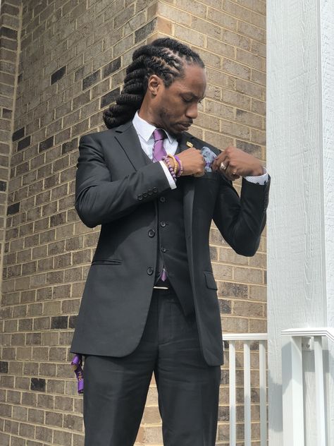 Black men in black suits Black Man Dreads, Men In Black Suits, Hairstyle With Suit, Black Haircuts, Black Suit Men, Black Men Hairstyles, Men In Black, Men Hairstyles, Suit Men