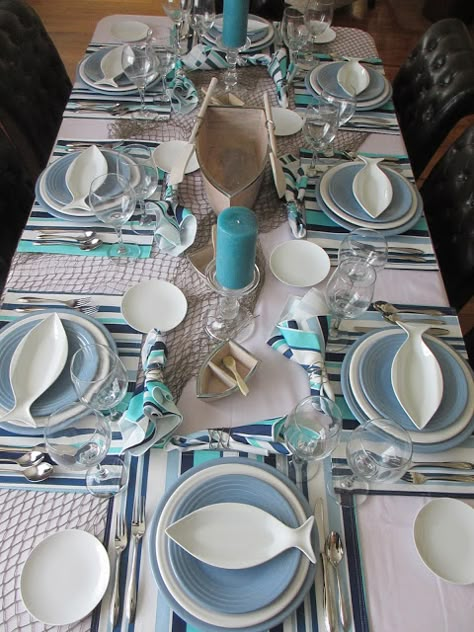 Seafood Table Setting Party Ideas, Themed Tablescapes, Ocean Tablescape, Sea Table Setting, Coastal Table Setting, Ocean Inspired Tablescape, Nautical Place Setting, Nautical Table, Fancy Table